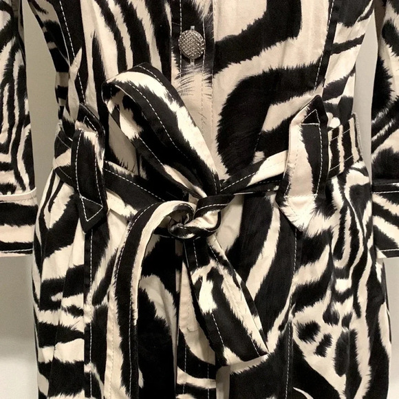 ST. JOHN SPORT by MARIE GRAY Zebra Print Dress - Picture 9 of 14